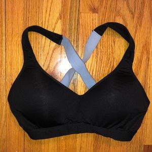 Crossback sports bra